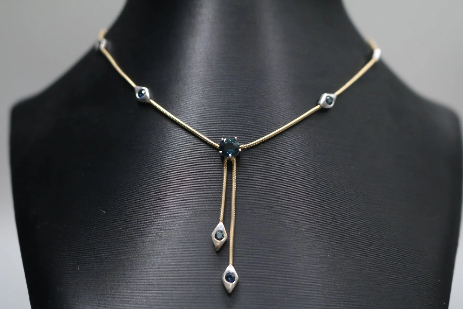 14K Two Tone Gold Sapphire Necklace (17 Inches) (0.55 CTW)