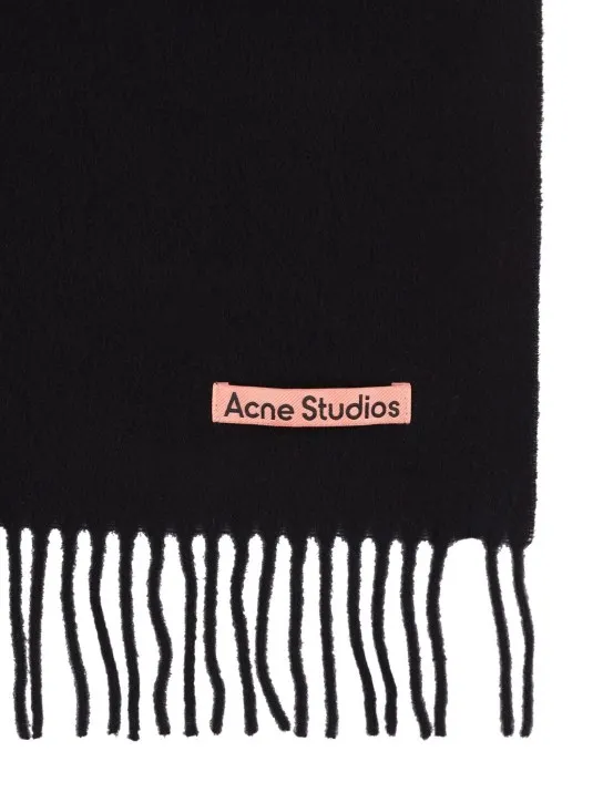 Acne Studios   Canada wool scarf 