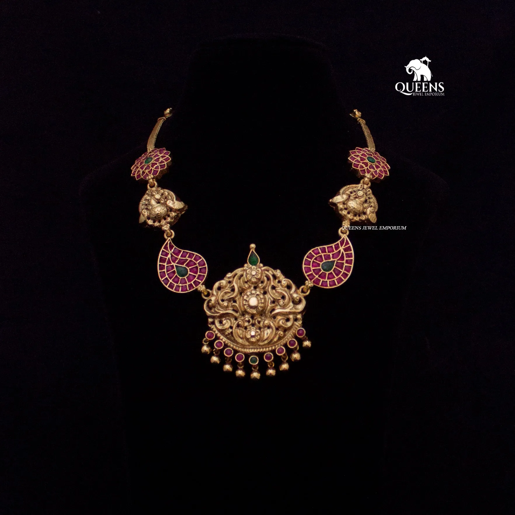 ADHITI NAHAAS KANTI NECKLACE