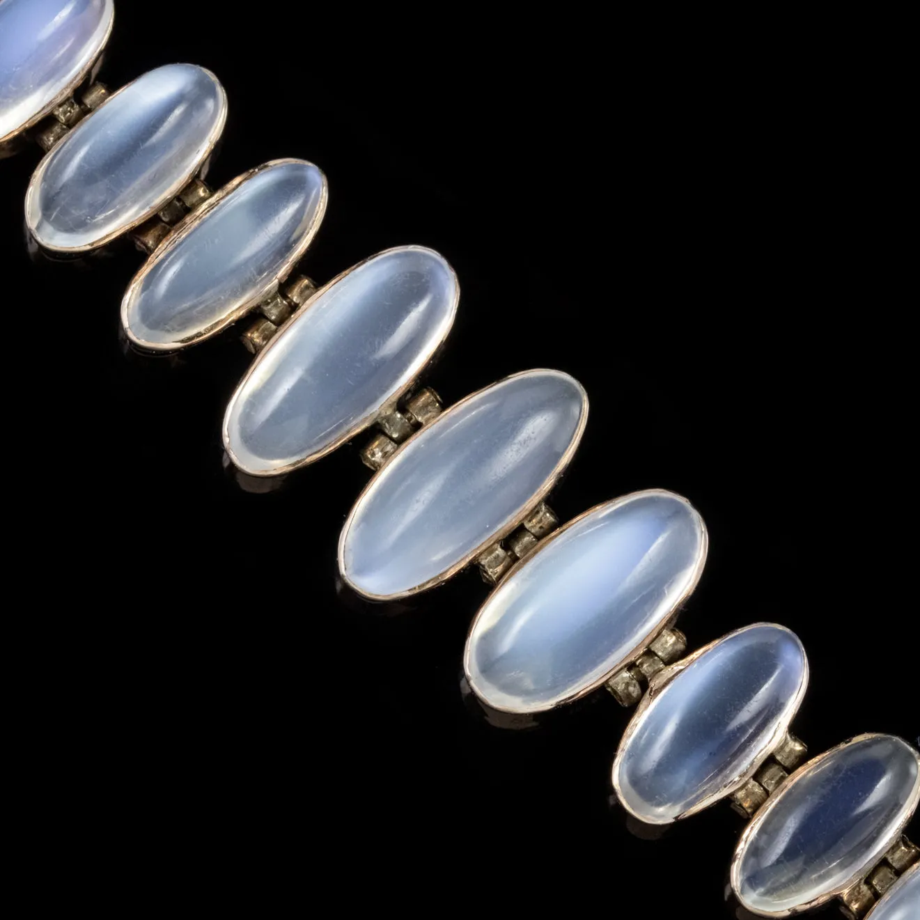 Antique Victorian Moonstone Bracelet 9Ct Rose Gold Circa 1900