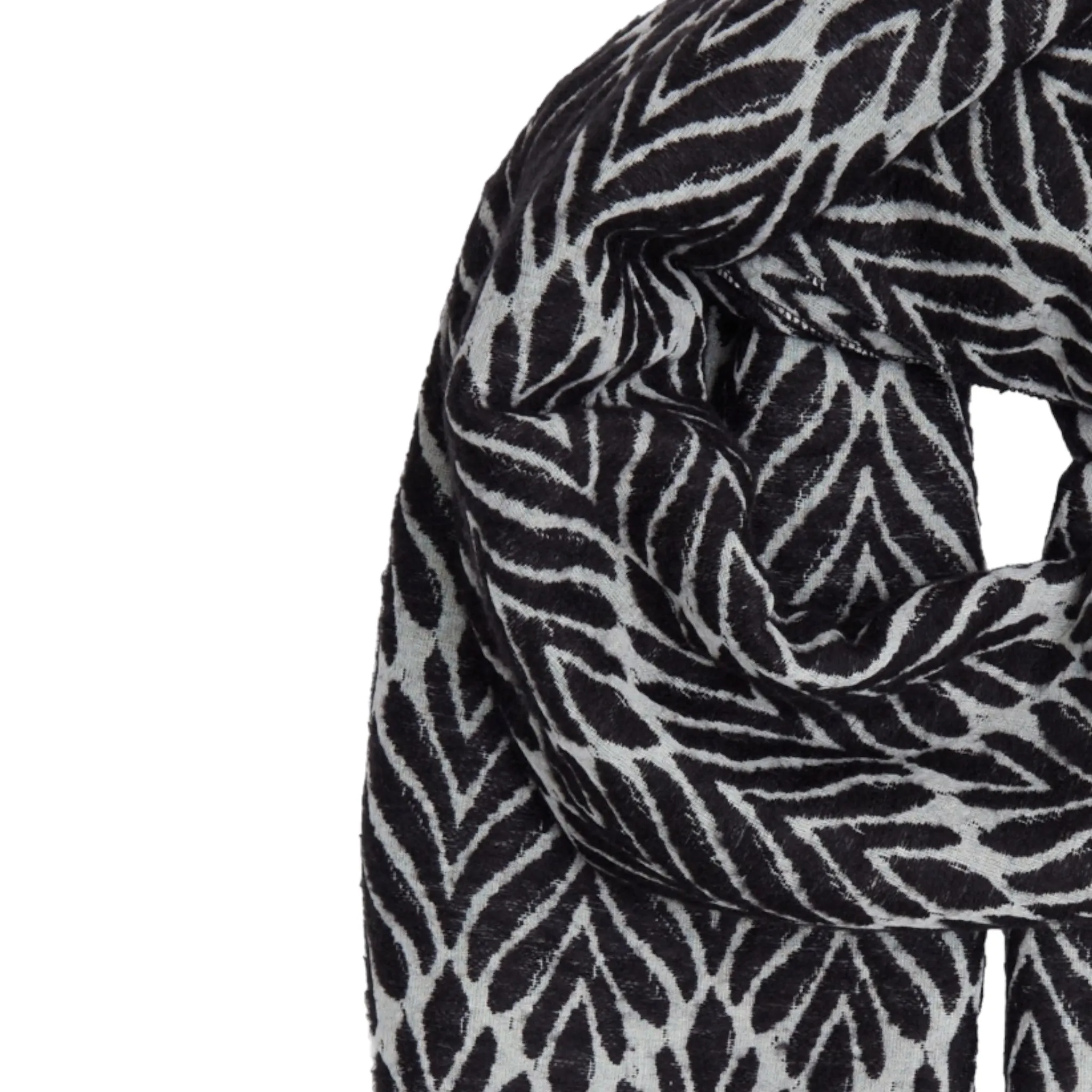 B Young Vileaf Acorn Scarf Black Mix