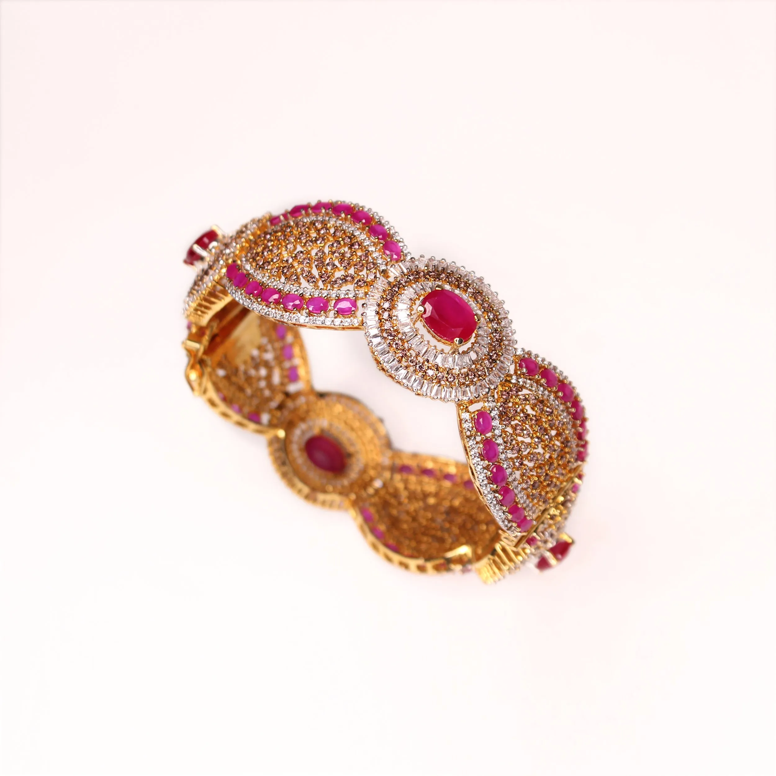 Bangle in Chetum and Cubic Zarcons