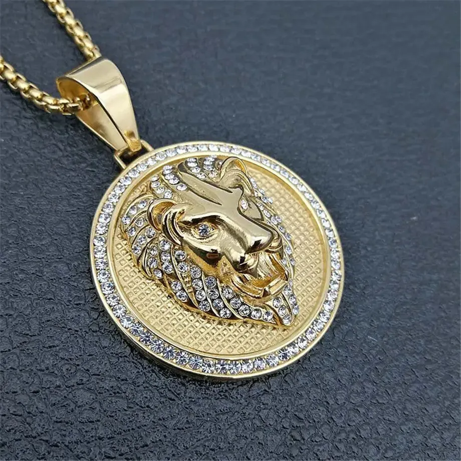 Bold Eye-Catching Lion Head Pendant Necklace