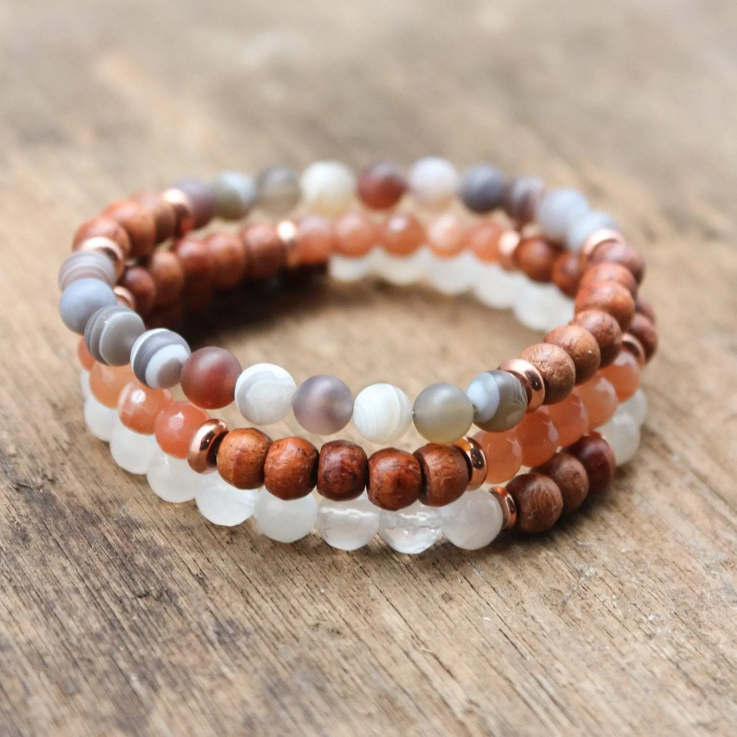 Calming Agate and Rosewood Bracelet