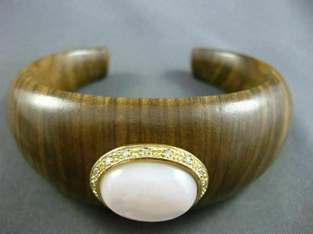 ESTATE LARGE .16CT DIAMOND & MOONSTONE 14K YELLOW GOLD 3D WOODEN BANGLE BRACELET