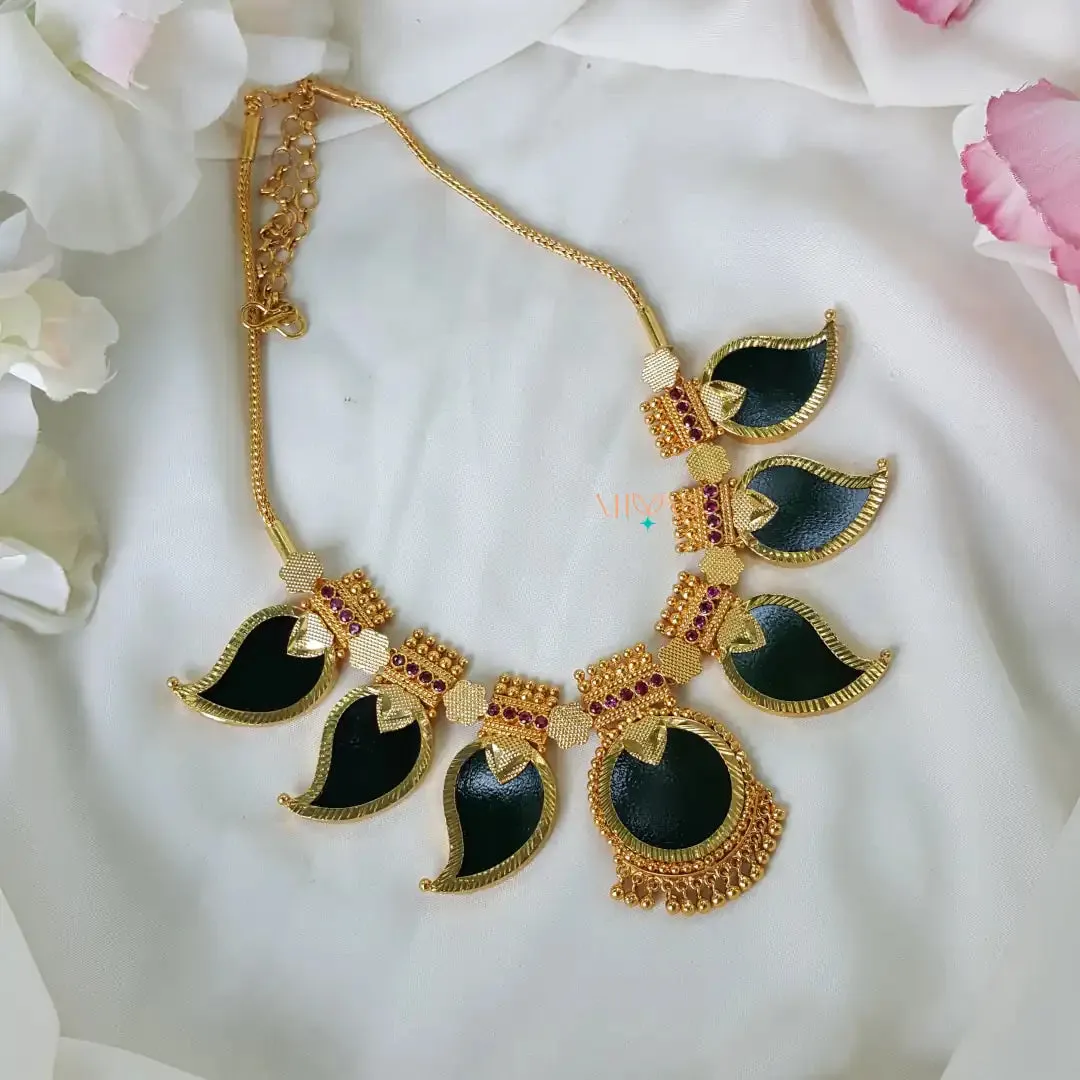 Eye Pleasing Palakka Maang Bridal Necklace