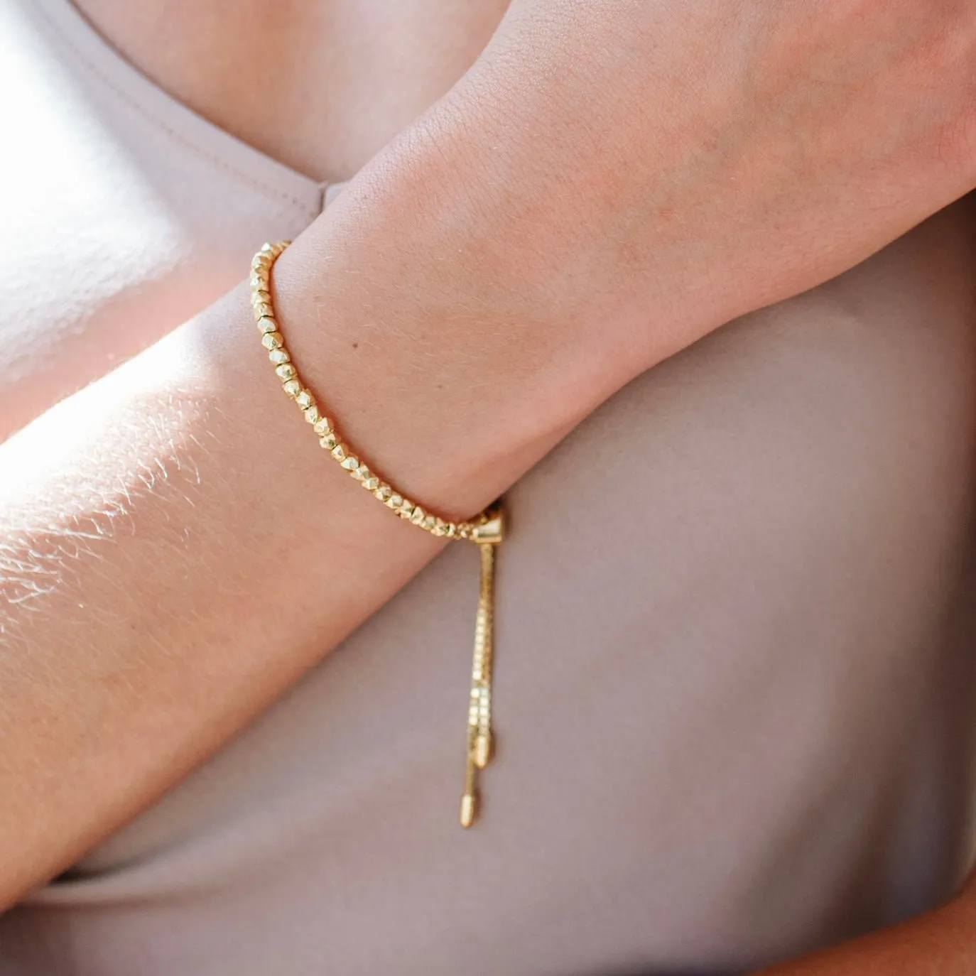 FEARLESS NUGGET ADJUSTABLE BRACELET - GOLD