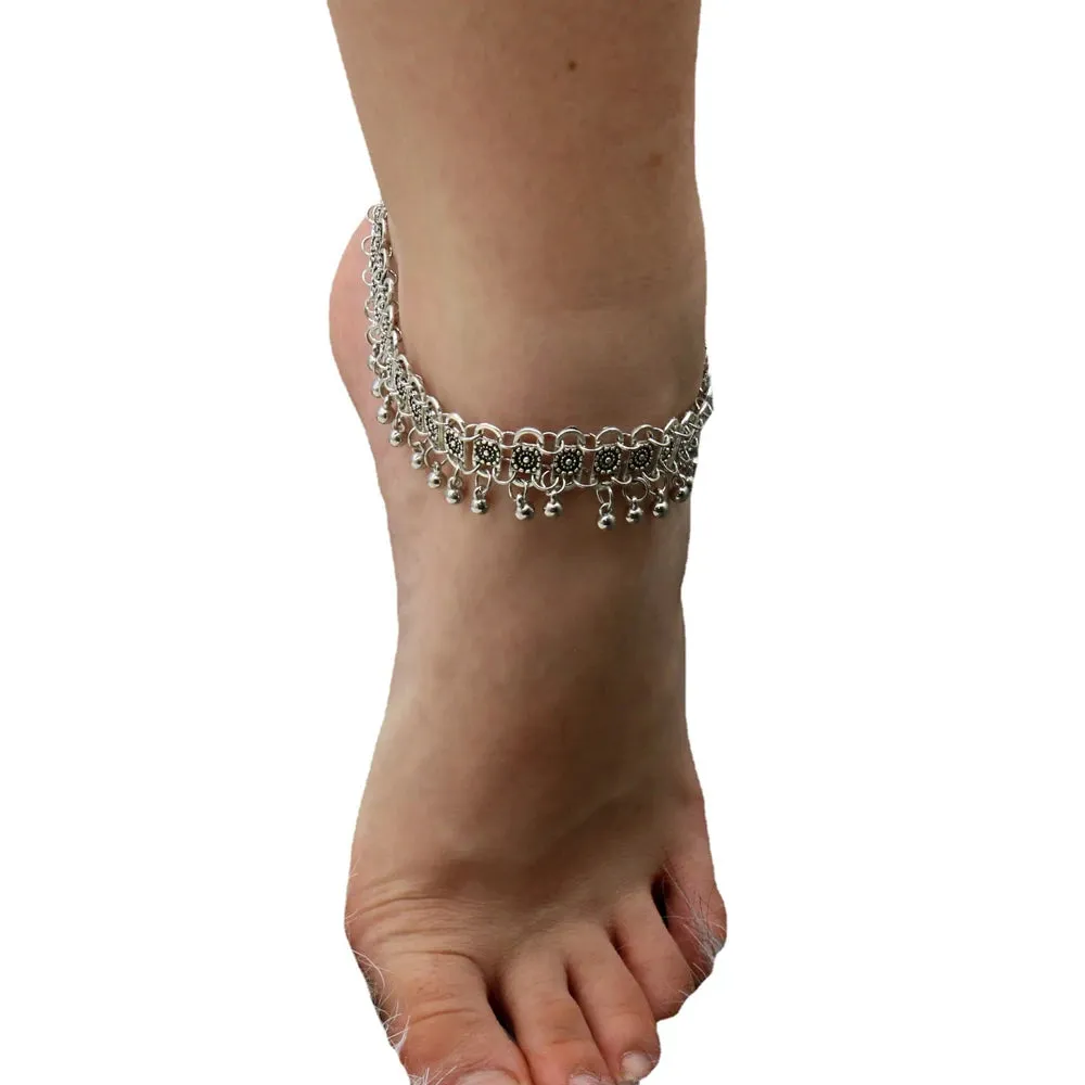 JC - Bohemian Foot Chain: Vintage carved flower anklet with bells, ideal for summer beach wear