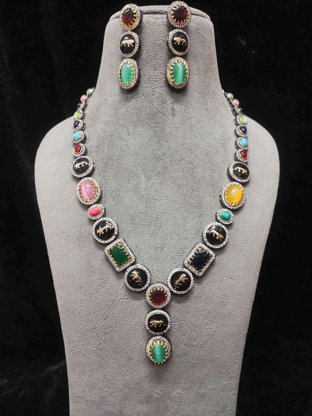 Multicolor Designer Stone Studded Necklace Set