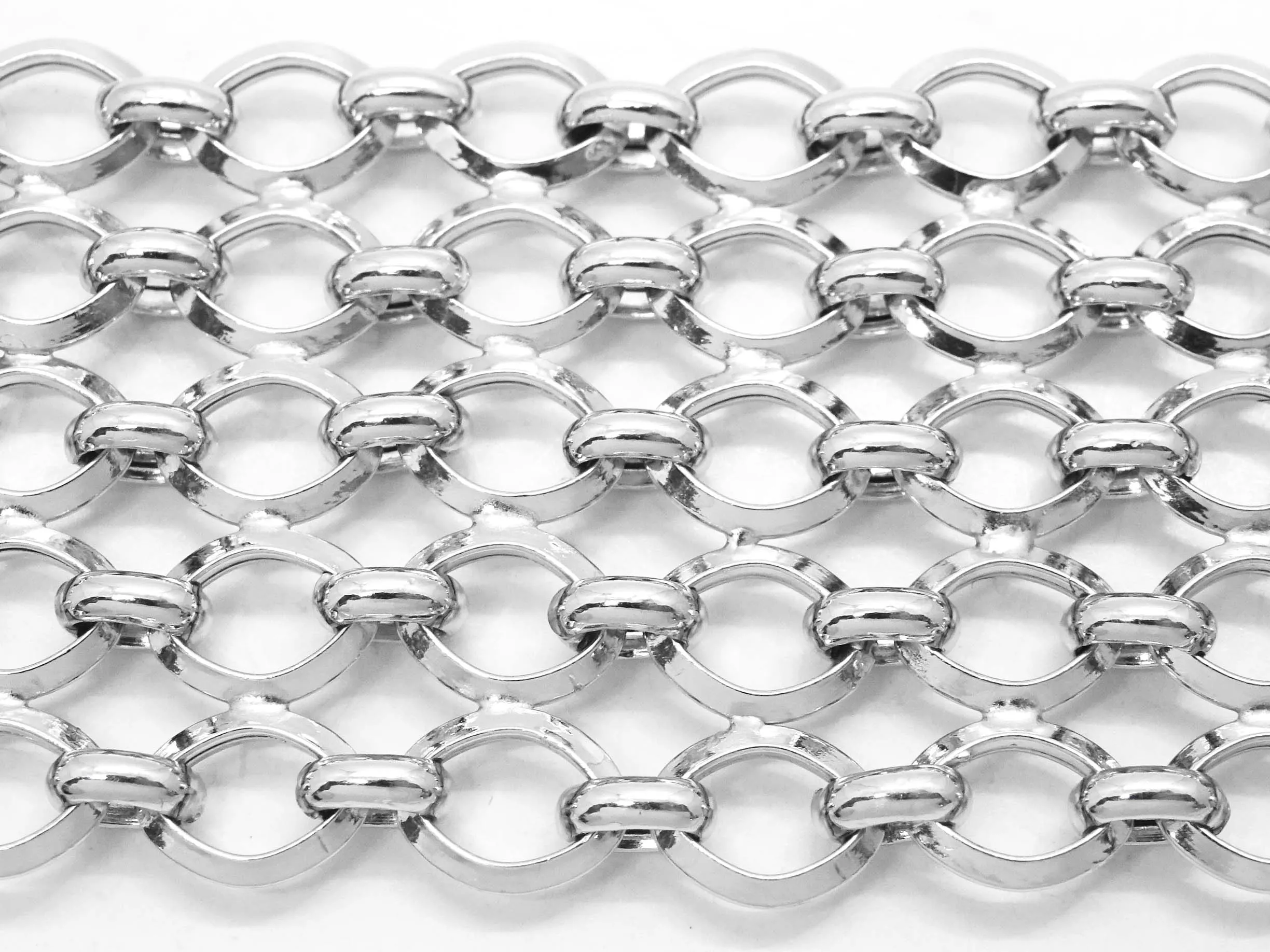 Oval Link Mesh Bracelet 14k White Gold