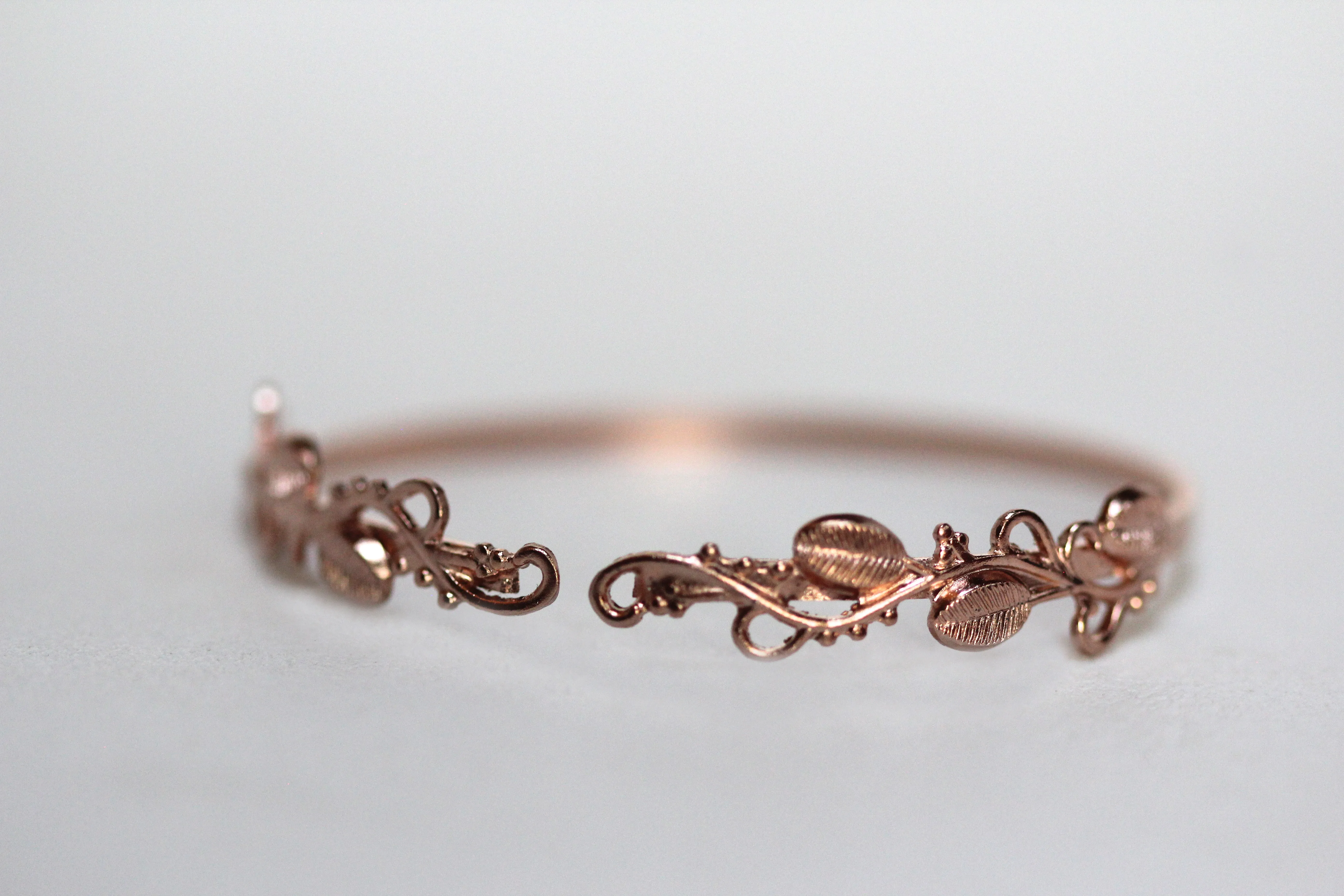 Preorder * Loop Branch Bracelet