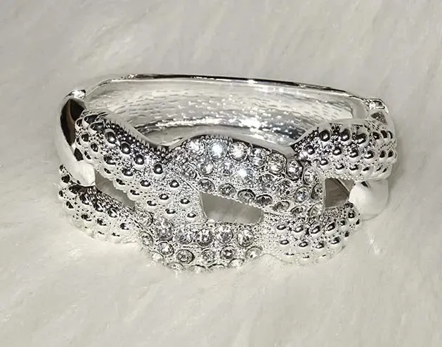 Quality Silver New Design New Trend Ladies Bangle Gift