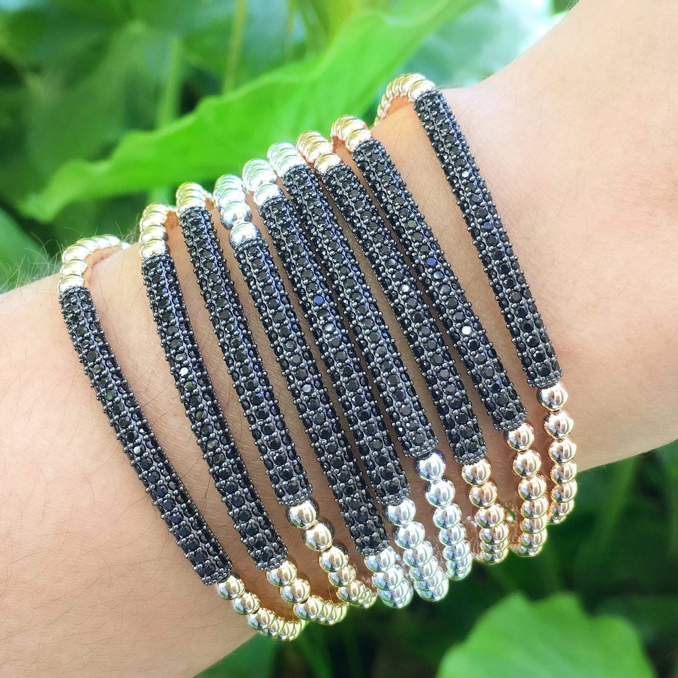 Raise the Bar | Black Charm Bracelet