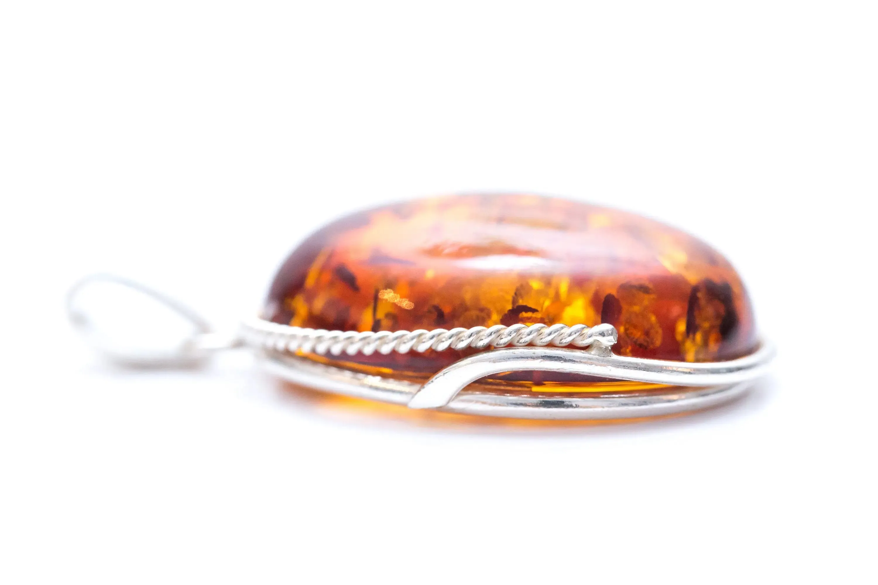 Rope Frame Statement Amber Pendant