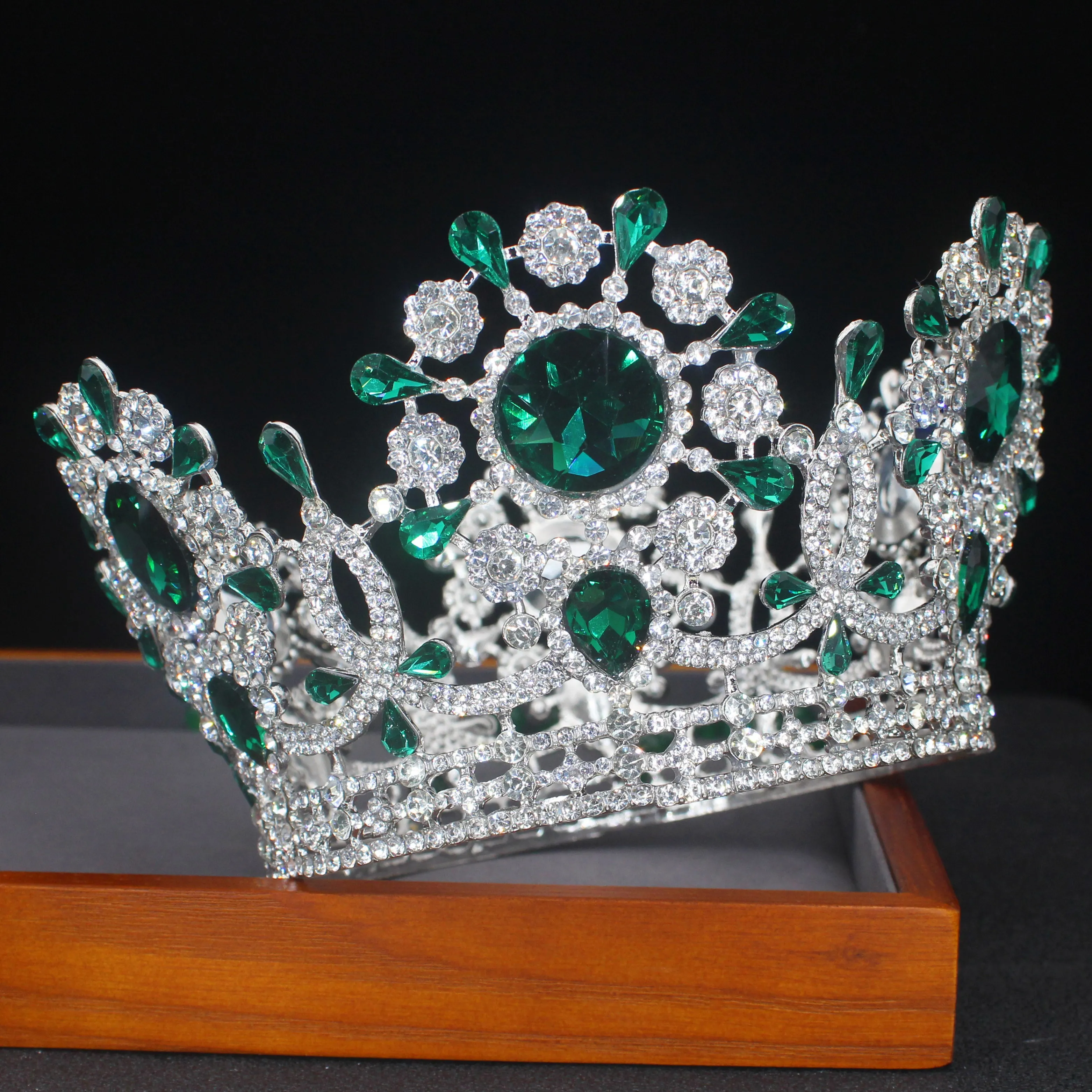 Royal Crystal King Queen Full Round Crown Colorful Crystal