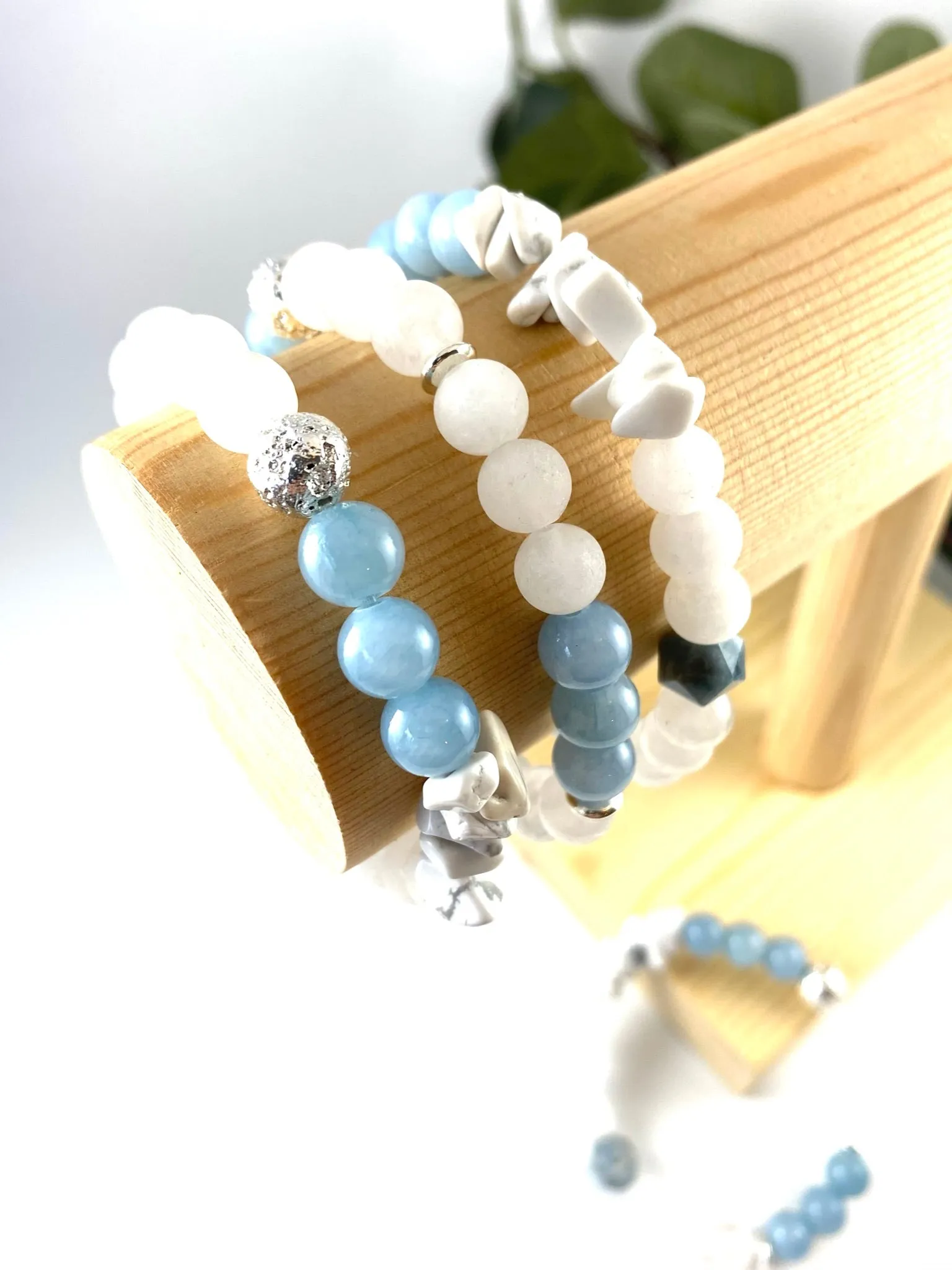 Sea Spray Jade, Howlite and Aquamarine Crystal Bracelet