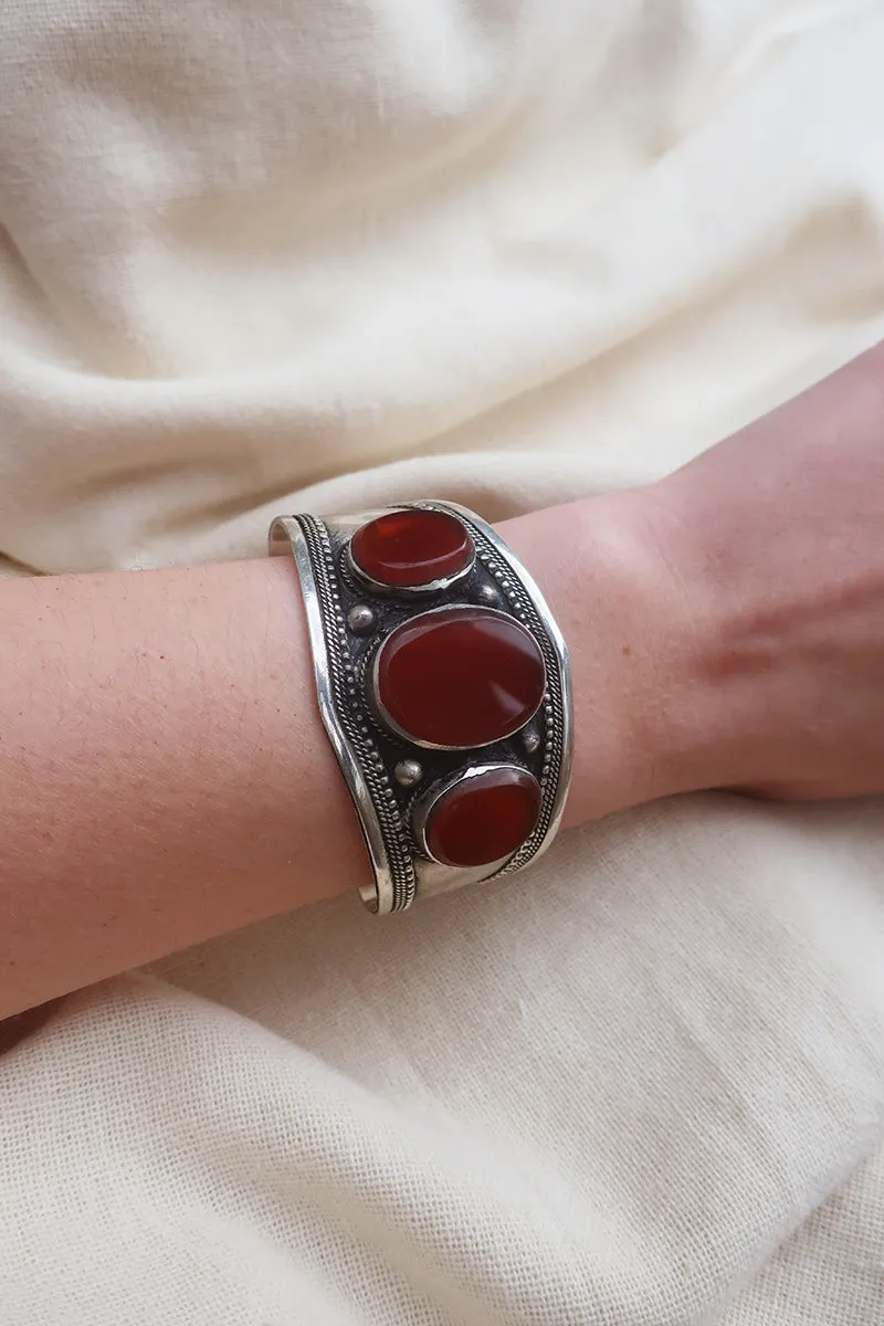 Turkish Triple Stone Silver Plated Brass Bangle with Carnelian