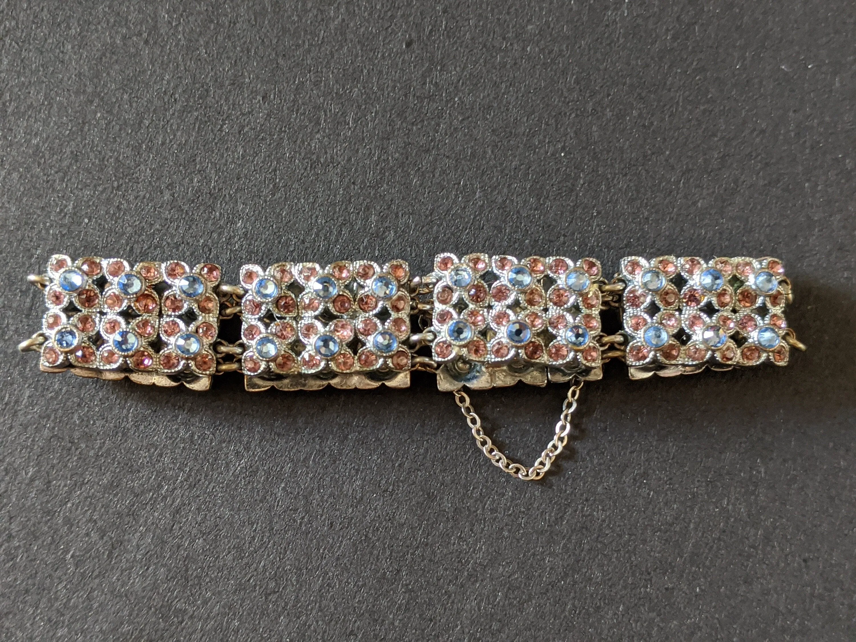 Vintage Art Deco blue and pink Czech rhinestone cocktail bracelet, pretty floral daisy design