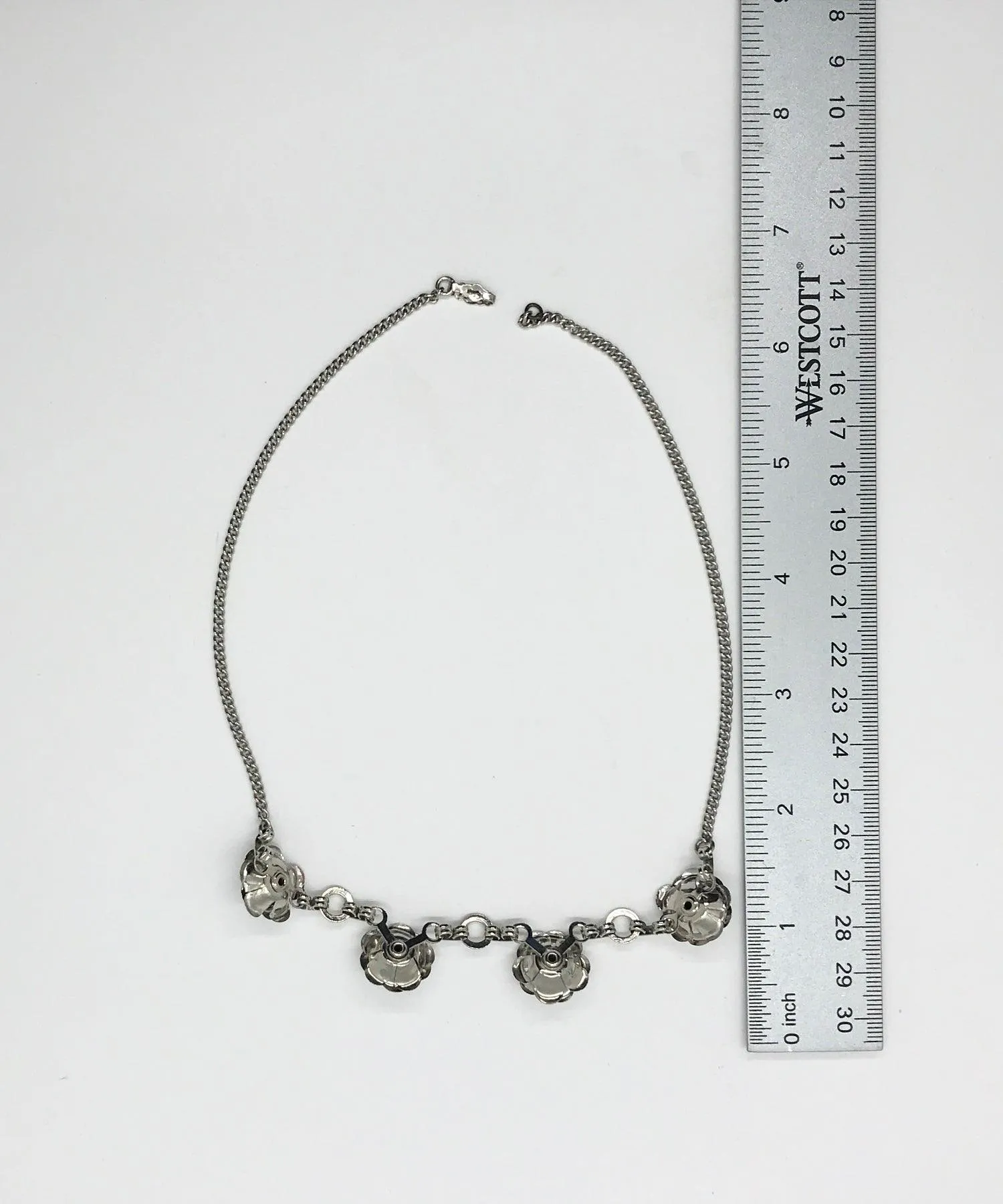 Vintage Pretty Silver Tone Rose Necklace